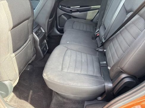 Used 2017 Ford Edge SEL image 12