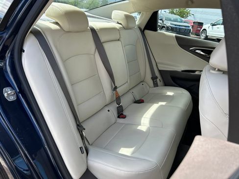 Used 2021 Chevrolet Malibu LT w/ Leather Package FWD image 19