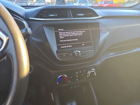 Used 2021 Chevrolet TrailBlazer ACTIV image 25