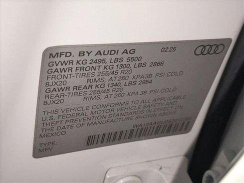 New 2025 Audi Q5 Premium Plus image 24