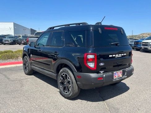 New 2026 Ford Bronco Sport Outer Banks w/ Interior Protection Package AWD/4WD image 3