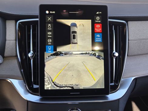 New 2026 Volvo XC90 B6 Plus image 20