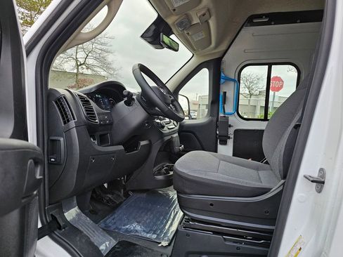 New 2024 RAM ProMaster 3500 w/ Delivery Van Package FWD image 19