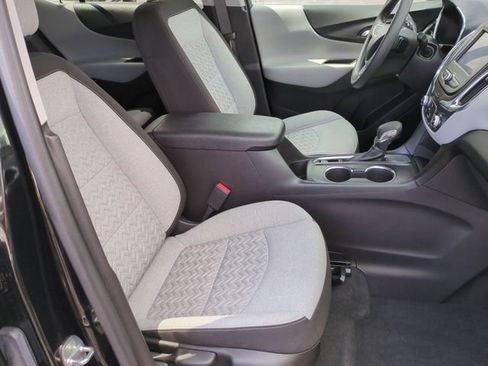 Certified 2023 Chevrolet Equinox LS w/ LS Convenience Package image 27