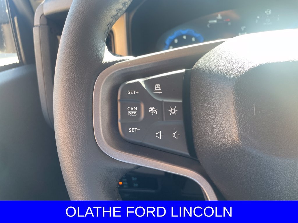 New 2025 Ford Bronco Outer Banks AWD/4WD image 18