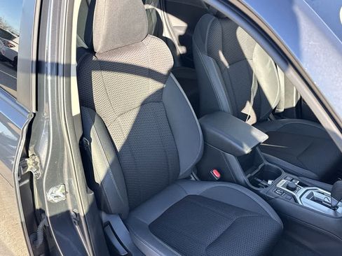 Used 2024 Subaru Forester Premium image 22
