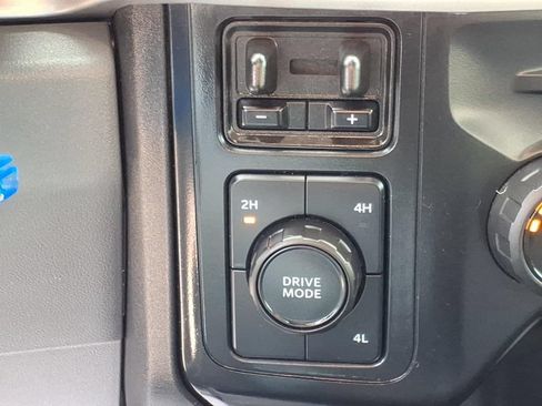 Certified 2024 Ford F250 XLT AWD/4WD image 22
