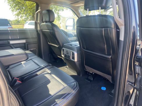 Used 2020 Ford F250 Lariat w/ Tremor Off-Road Package image 15