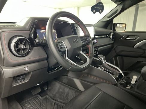 Certified 2023 Chevrolet Colorado Z71 w/ Z71 Convenience Package 2 image 10