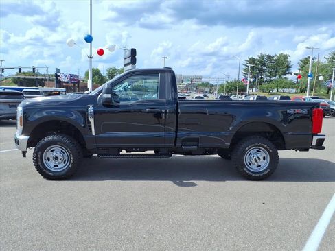 Certified 2024 Ford F250 XL w/ XL Off-Road Package AWD/4WD image 2