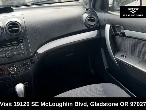 Used 2011 Chevrolet Aveo LT w/ Power and Convenience Package FWD image 12