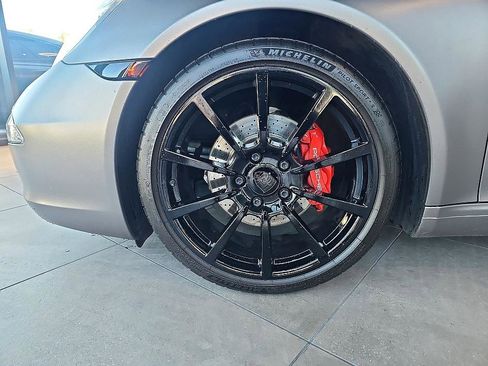 Used 2013 Porsche 911 Carrera image 10