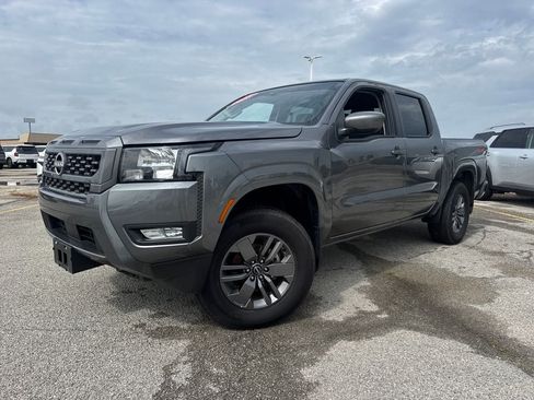 Used 2025 Nissan Frontier SV w/ SV Convenience Package AWD/4WD image 1