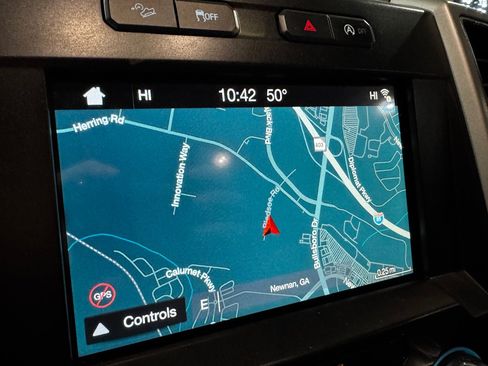 Used 2018 Ford F150 Lariat image 31