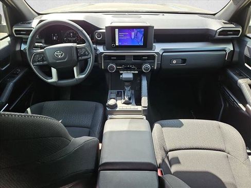 Used 2026 Toyota 4Runner SR5 AWD/4WD image 18