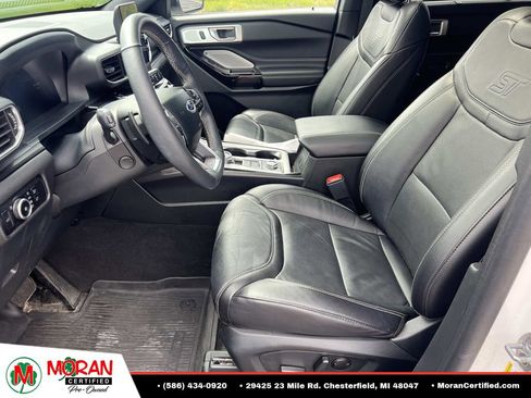 Used 2024 Ford Explorer ST w/ Equipment Group 401A AWD/4WD image 18