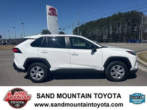 Used 2024 Toyota RAV4 LE image 2
