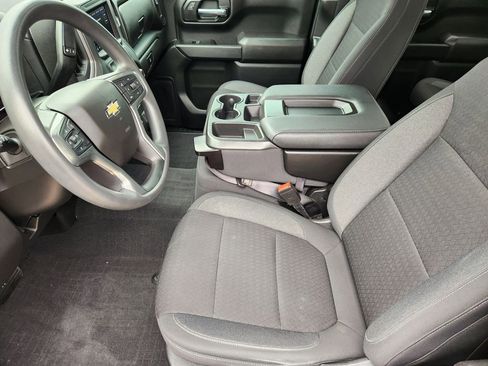 Used 2022 Chevrolet Silverado 1500 Custom w/ Safety Confidence Package image 20