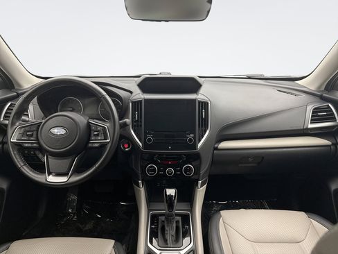 Used 2022 Subaru Forester Limited image 14