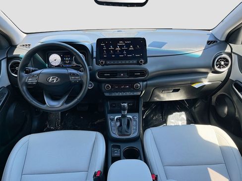 Used 2023 Hyundai Kona Limited AWD/4WD image 24