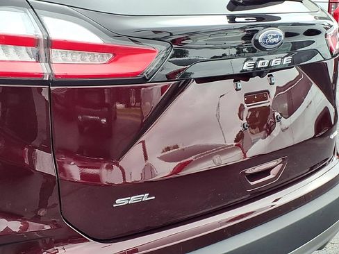 Certified 2023 Ford Edge SEL w/ Convenience Package AWD/4WD image 25