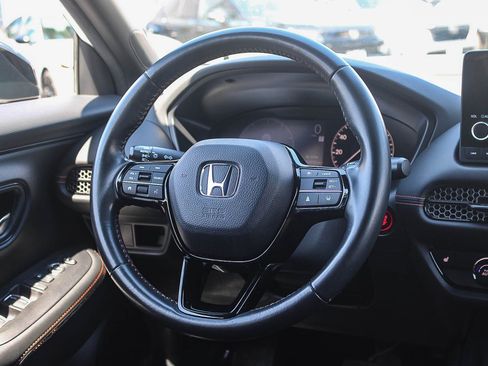 Used 2024 Honda HR-V Sport image 16