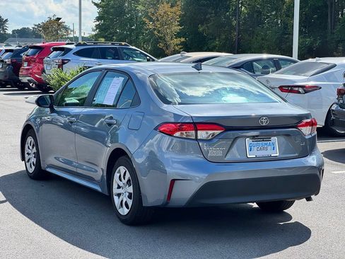 Used 2025 Toyota Corolla LE FWD image 7