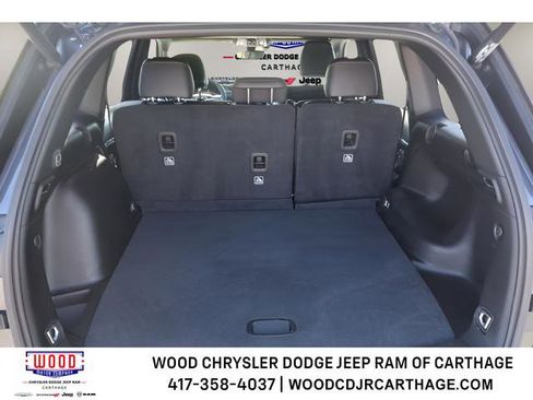 Used 2024 Jeep Grand Cherokee Limited AWD/4WD image 26