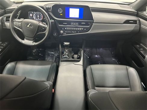 Certified 2025 Lexus ES 350 image 14