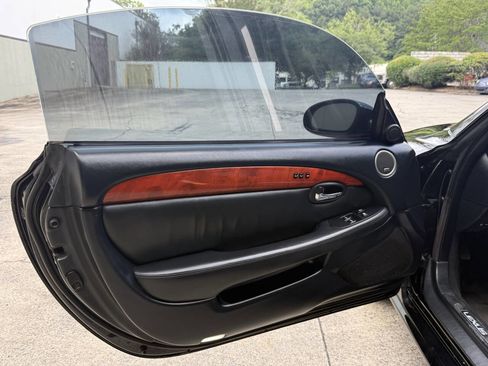 Used 2007 Lexus SC 430 Convertible RWD image 39