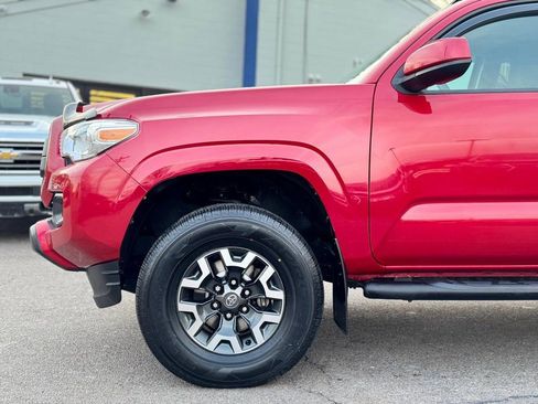 Used 2021 Toyota Tacoma SR image 10