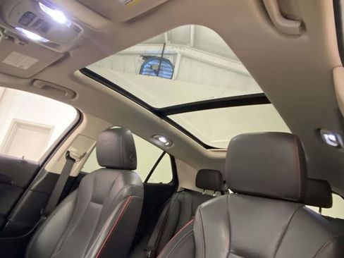 Used 2023 Buick Envision Essence w/ Sport Touring Package image 16