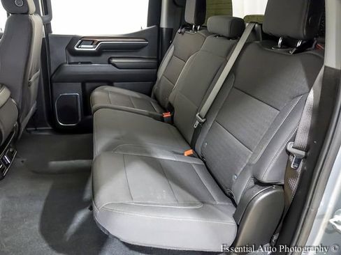 Certified 2025 Chevrolet Silverado 1500 RST w/ Dark Appearance Package image 12