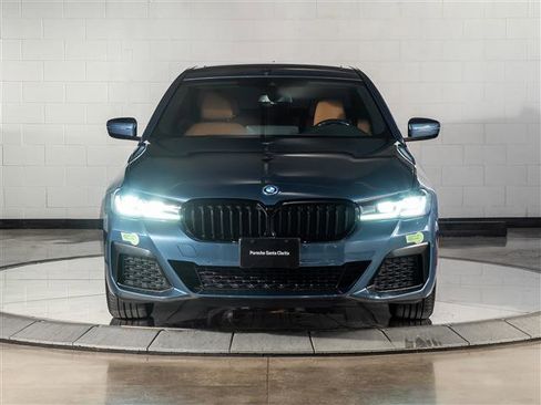 Used 2023 BMW 530e w/ M Sport Package RWD image 6