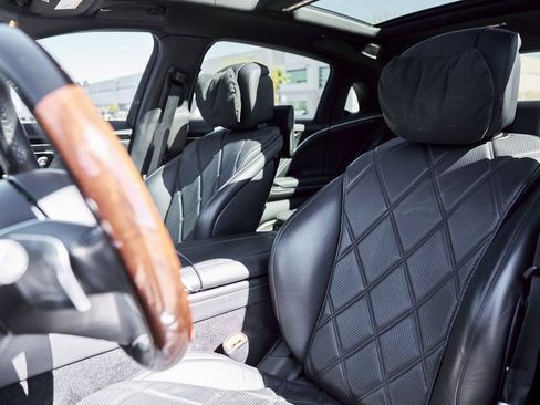 Used 2021 Mercedes-Benz Maybach S 580 4MATIC image 46