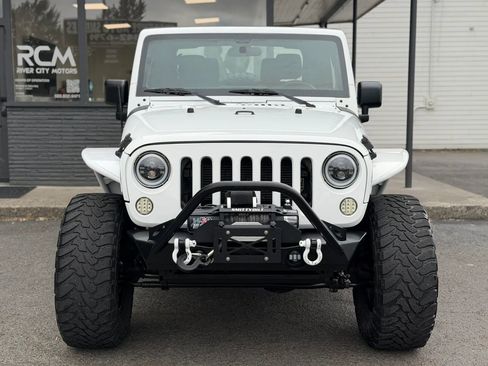 Used 2015 Jeep Wrangler Sport AWD/4WD image 2