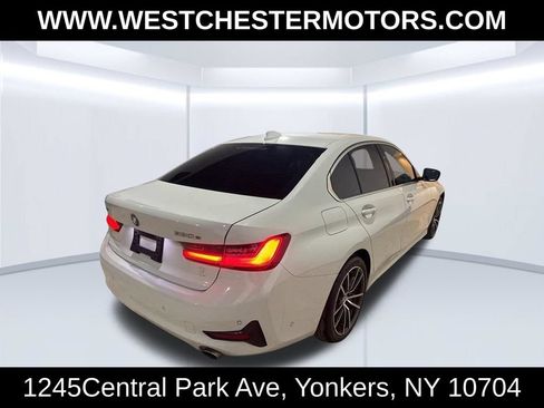 Used 2021 BMW 330e xDrive w/ Convenience Package AWD/4WD image 4