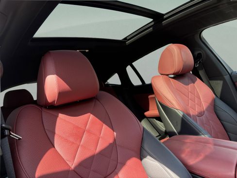 Used 2026 BMW X6 xDrive40i image 21