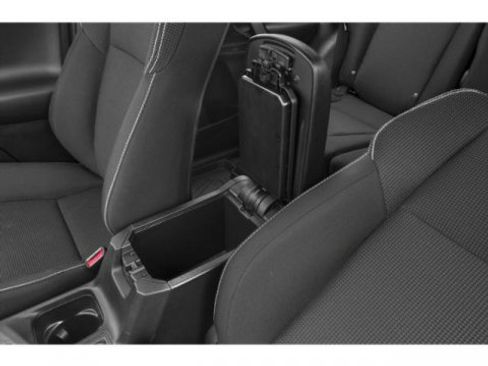 Used 2018 Toyota RAV4 Adventure image 15