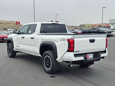 New 2026 Toyota Tacoma TRD Off-Road AWD/4WD image 3