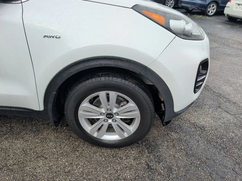 Used 2018 Kia Sportage LX AWD/4WD image 13