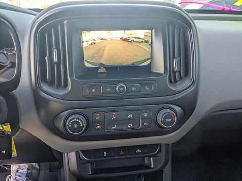 Certified 2022 Chevrolet Colorado W/T image 16