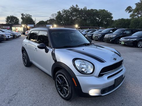 Used 2016 MINI Cooper Countryman S image 2