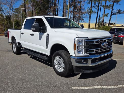 Used 2025 Ford F250 XLT AWD/4WD image 1