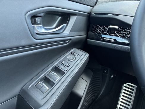 Certified 2024 Honda Accord Sport image 40
