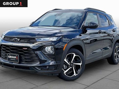 Used 2022 Chevrolet TrailBlazer RS FWD image 1