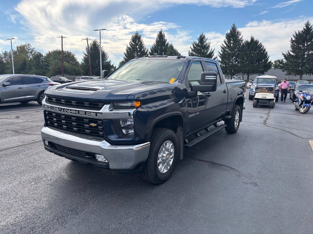 Used 2022 Chevrolet Silverado 2500 LT w/ Convenience Package AWD/4WD image 9