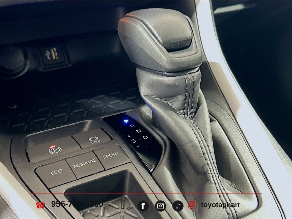 New 2025 Toyota RAV4 LE FWD image 17