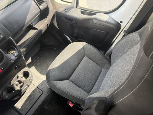 Used 2014 RAM ProMaster 2500 w/ Interior Convenience Group FWD image 48