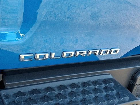 Used 2024 Chevrolet Colorado Z71 w/ Z71 Convenience Package 2 image 29